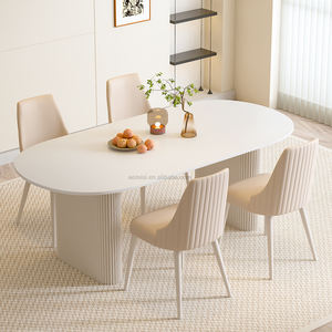 Table à manger de haute qualité en bois massif avec pieds en bois massif de couleur crème, design de colonne <span class=keywords><strong>romaine</strong></span> luxueux, <span class=keywords><strong>prix</strong></span> avantageux - Product Image 1