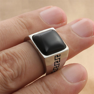 Bague carrée en pierre noire pour homme, style rétro géométrique en argent, bijoux punk, cadeau - Product Image 3