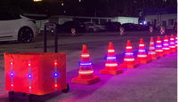Cône de signalisation routière orange PE haute visibilité réfléchissant pour travaux routiers et avertissement de stationnement