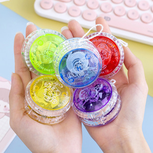 Jouet <span class=keywords><strong>yoyo</strong></span> magique avec logo personnalisé, <span class=keywords><strong>yoyo</strong></span> en plastique de haute qualité, <span class=keywords><strong>yoyo</strong></span> lumineux réactif, <span class=keywords><strong>yoyo</strong></span> professionnel pour le sport - Product Image 6