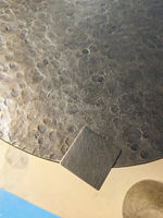 Vente en gros de table basse moderne en métal pour la décoration intérieure avec une grande table d'appoint pour boissons artisanales en aluminium antique argenté
