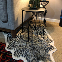 Kunden spezifische Form Langlebiger Tier bedruckter Teppich Wohnheim Teppich Tierhaut Kunst pelz Kuh Teppich Bedruckter Rindsleder Teppich für Wohnzimmer