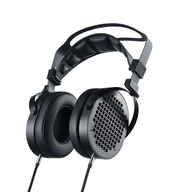 Latest Generation Noise Reduction Crystal Clear Sound Deep Bass Over Ear Planar Headphone for Professionals