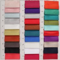 Tissu satiné de couleur unie 100% polyester mat brillant pour robe