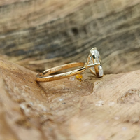 Anillo de Compromiso con Diamante Cultivado en Laboratorio de 1 Quilate, Corte Oval, Corte Catedral, Banda Lisa, Oro Sólido de 14K/18K, Certificado IGI, CVD/HPHT, Personalizado