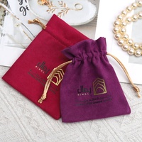 Pochette à bijoux en daim de luxe rouge violet avec logo personnalisé Bracelet Emballage avec cordon Sac à bijoux en daim personnalisé
