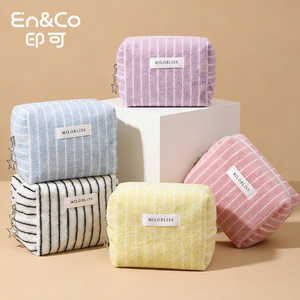 Trousse de Toilette Minimaliste en Tissu Éponge Rayé, Grande Capacité, Douce, en Tissu Serviette, Organisateur de <span class=keywords><strong>Maquillage</strong></span> pour Voyage - Product Image 1