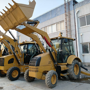Chargeuse-pelleteuse robuste et stable 420F2 avec un kit complet de pièces de rechange pour les travaux de terrassement intensifs sur les chantiers de construction - Product Image 1