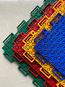 Piso de Alta Calidad para Cancha de Voleibol al Aire Libre de Material PP con Diseño Moderno para Uso Hotelero - Product Image 2