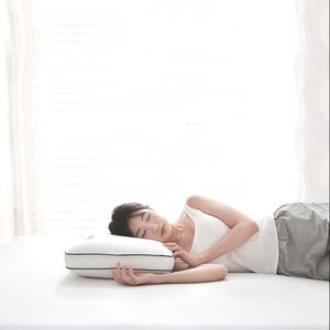 <span class=keywords><strong>Oreiller</strong></span> <span class=keywords><strong>ergonomique</strong></span> en mousse <span class=keywords><strong>à</strong></span> <span class=keywords><strong>mémoire</strong></span> <span class=keywords><strong>de</strong></span> <span class=keywords><strong>forme</strong></span> <span class=keywords><strong>de</strong></span> qualité supérieure, soutien du cou, moderne, en satin, 58x38cm, lavable - Product Image 5