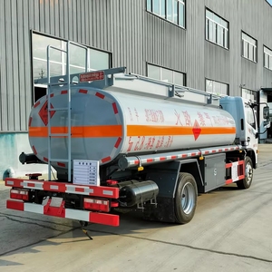 Petit camion-<span class=keywords><strong>citerne</strong></span> à carburant de 5000 L à vendre - Product Image 5