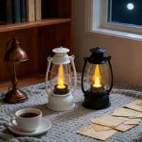 Lanterne LED vintage rétro en plastique style huile, lumière chaude sans flamme, portable, à suspendre, pour intérieur, Noël, Halloween, maison, jardin
