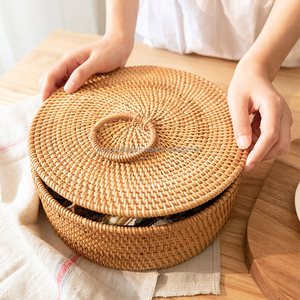 Boîte de rangement en rotin durable faite à la main de petite taille avec 5 compartiments Panier de rangement de bureau pour la maison Marque Wintop - Product Image 3