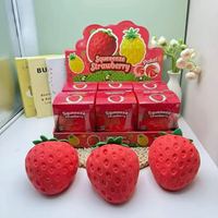Model Buah Persik Stroberi Lucu Ukuran Besar, Bahan Plastik Super Lembut, Mainan Penghilang Stres
