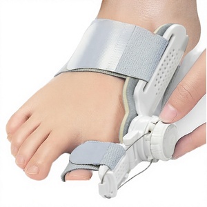 Corrector Ortopédico Ajustable para Juanetes con Perilla Giratoria, Férula Nocturna Flexible para Hallux Valgus, Plantillas Deportivas Cómodas de Material PE - Product Image 4