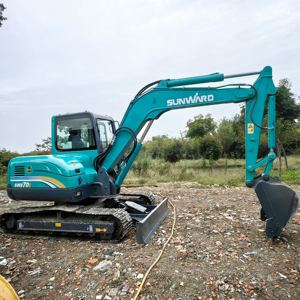 Diseño original Horas DE TRABAJO bajas Sunward SWE70E SWE80E 7ton 8ton 6ton Excavadora pequeña usada - Product Image 1