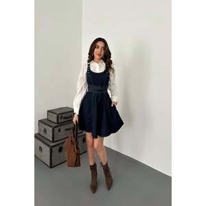 Robe en jean bleu coupe trapèze à dos nu avec lacets, délavage foncé, pour femme - Product Image 4