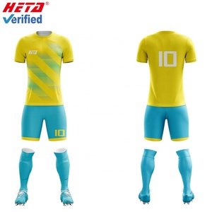 Ensemble de maillots de football personnalisés de haute qualité pour hommes, maillot de football respirant, uniforme de football, vêtements d'entraînement de football - Product Image 1