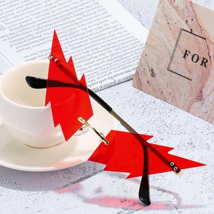 Thiết kế mới mát mẻ Châu Âu và Mỹ thời trang Kính mát sét hình cá nhân của phụ nữ Kính mát - Product Image 3