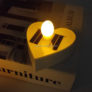 <span class=keywords><strong>Bougie</strong></span> <span class=keywords><strong>solaire</strong></span> sans flamme en forme de petit coeur pour décoration d'intérieur <span class=keywords><strong>Bougie</strong></span> électronique d'éclairage décoratif d'extérieur - Product Image 2