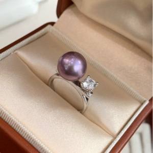 Anillo de Perla Púrpura de Diseño Minimalista, Color Púrpura Uva Original, Diamante Único, Balanza de Equilibrio, 11-12 mm, Redondo, Ligero - Product Image 1