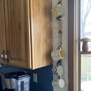 Porta tazze <span class=keywords><strong>da</strong></span> caffè <span class=keywords><strong>da</strong></span> parete in legno massello. Mobile <span class=keywords><strong>da</strong></span> <span class=keywords><strong>Cucina</strong></span> con Vano Portaoggetti in Legno, Decorazione Murale Semplice in Legno - Product Image 3
