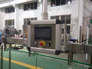 Máquina Automática Eléctrica <span class=keywords><strong>de</strong></span> Llenado y Empaquetado <span class=keywords><strong>de</strong></span> Bebidas con Control PLC, Alta Capacidad 6000-8000 BPH, Componentes <span class=keywords><strong>de</strong></span> Engranajes y Rodamientos - Product Image 3