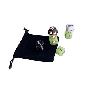 6 unids/set bolsa <span class=keywords><strong>de</strong></span> terciopelo juguetes <span class=keywords><strong>sexuales</strong></span> familia divertido sexo posición <span class=keywords><strong>dados</strong></span> conjunto adulto juego amor sexo <span class=keywords><strong>dados</strong></span> - Product Image 3