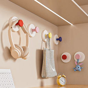 Colorful Suction Cup Multi-Funcationl Single-Tier Strong Load-Bearing Seamless PP Bathroom <b>Hook</b> - Product Image 3