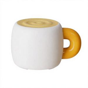 Mini Altavoz Inalámbrico con Diseño de Taza Adorable, 5W, Portátil, BT, Batería de 700mAh, Tipo-C, para Hogar, Teatro en Casa, Aire Libre, Regalo, Escritorio, Viajes - Product Image 1