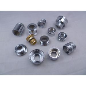 Adaptador de Grifo con Reductor de 22 mm para Uso en Cocina, Conversión de Rosca Gruesa/Fina 20, 16/18/24/26/28 Interno/Externo - Product Image 1