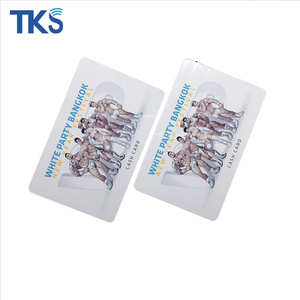 Etiqueta RFID de lavandería industrial | Chip <span class=keywords><strong>Topaz</strong></span> 13,56 de 512 MHz-Tarjeta de PVC resistente al calor y a los productos químicos para seguimiento de lino, personalizada - Product Image 2