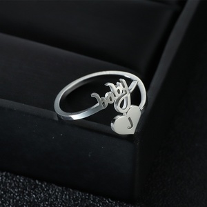 Bague en acier inoxydable en forme de cœur Love Baby, plaquée or, ajustable, romantique, pour femme, cadeau, à porter au quotidien - Product Image 3