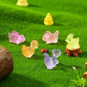 Nueva muñeca luminosa de Tiranosaurio Rex transfronteriza, adornos DIY de grano bonito, accesorios colgantes, adornos pequeños de paisaje - Product Image 2