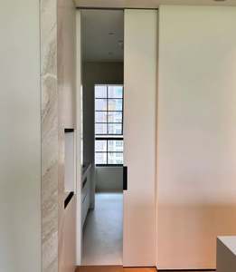 Puerta Corredera Empotrada en la Pared, Puerta Oculta Interior que Ahorra Espacio, Personalizable - Product Image 5