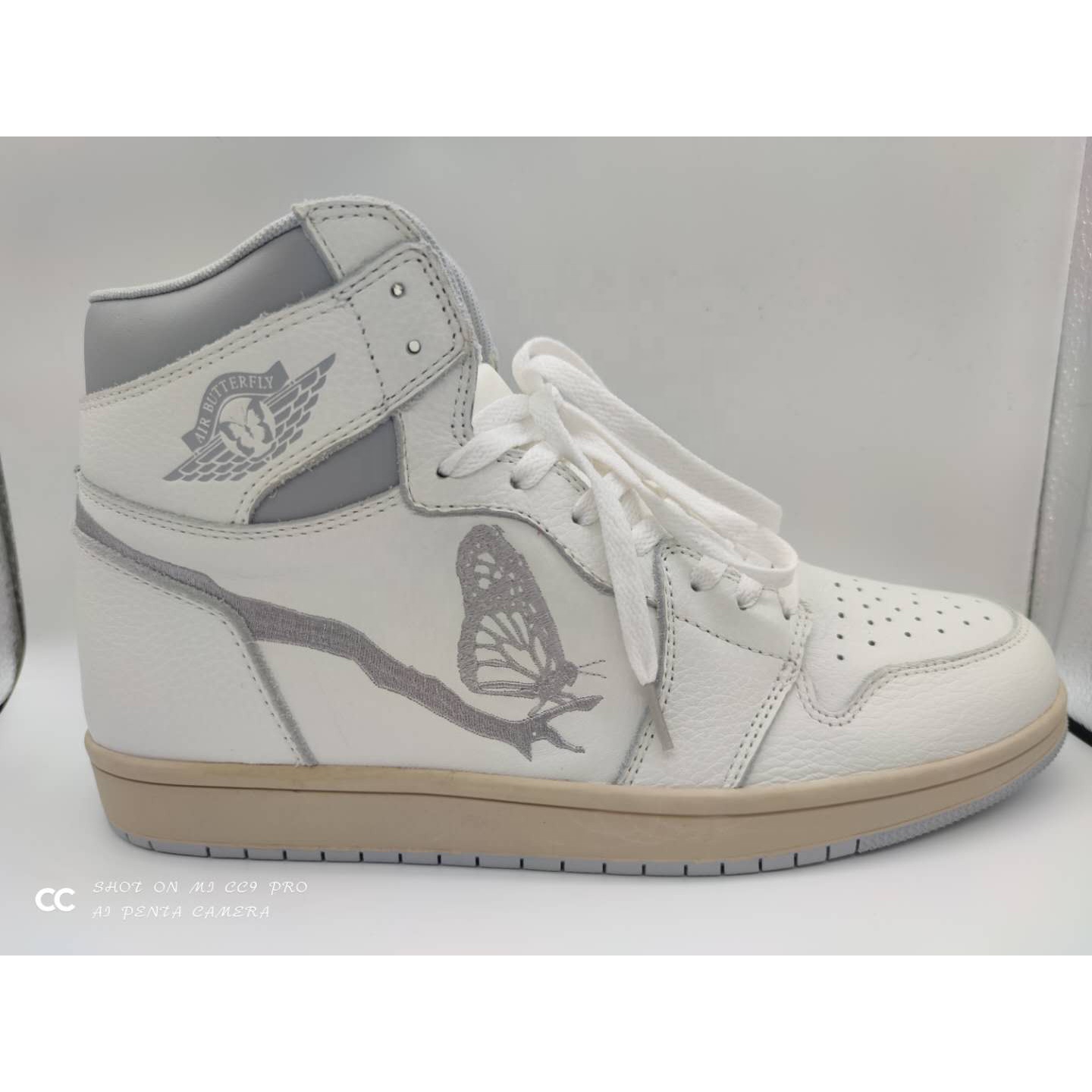 2021 заводской дизайнерский пользовательский оптовый Производитель Высококачественная Мужская Баскетбольная обувь пользовательский дизайн логотипа AJ1 Сделайте свой логотип