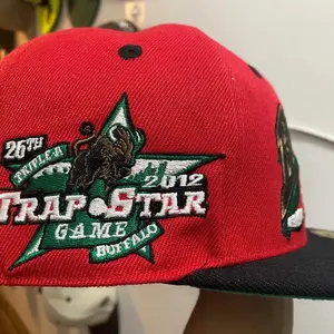 Alta calidad al por mayor OEM etiqueta de la marca etiquetas 6 panel deporte nuevas gorras de béisbol era sombreros ajustados con logotipo personalizado