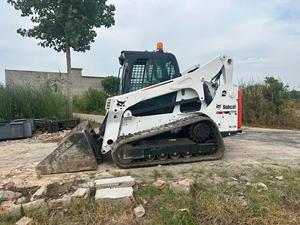 Chargeuse compacte <span class=keywords><strong>Bobcat</strong></span> T770 d'occasion, modèle d'origine, en bon état, T76 S70 S175 S185 S550 S570 S450 S86 S450 S300 S770, en vente - Product Image 2