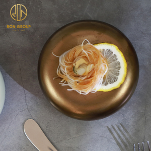 Set di stoviglie in ceramica per ristorante dorato personalizzato all'ingrosso <span class=keywords><strong>porcellana</strong></span> ecologica con piatto di ciottoli per uso di servizi di ristorazione - Product Image 4