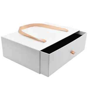 Hoge Kwaliteit Grote Witte Kartonnen Gift Lade Box Met Zak Lint Handvat Zwart Binnen Schuiven Papier Verpakking Dozen