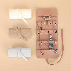 Astuccio Portatile di Lusso per Gioielli da Viaggio, <span class=keywords><strong>Pochette</strong></span> per Donne con Porta Orecchini, Dimensioni Personalizzabili - Product Image 1