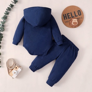 Conjunto de 2 piezas para bebé recién nacido, mono con capucha de manga larga, pantalones, estampado personalizado, ropa de algodón, botones a presión, para verano - Product Image 2