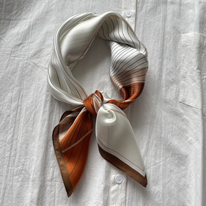 Tùy chỉnh in thiết kế vuông thiết kế tinh khiết Khăn lụa in 65x65cm hai mặt in <span class=keywords><strong>Twill</strong></span> Khăn lụa Bandana cho phụ nữ - Product Image 3