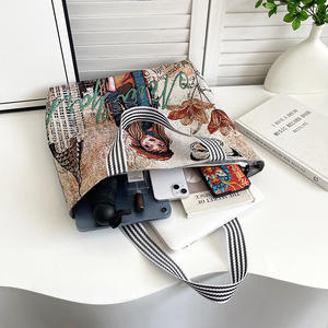 Sac fourre-tout MXM en jacquard, broderie artistique pour femme, sac à bandoulière portable pour le shopping, fermeture éclair, motif unilatéral, vente en gros - Product Image 4