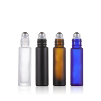 Rouleau noir mat sur bouteille rouleau en verre givré clair de 10ml sur bouteille avec boule en acier inoxydable en métal pour huile essentielle de parfum