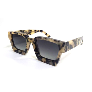 Gafas de Sol Rectangulares de Acetato con Montura Completa y Lentes Degradadas, Unisex para Adultos, Protección Solar 100% UV - Product Image 4