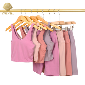 Ensemble deux pièces de yoga : débardeur col U et short cycliste genouillère sans couture avant, 75% nylon 25% élasthanne, 42 couleurs, tailles S-XXXL, prêt à expédier - Product Image 4