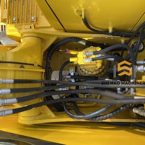 Excavadora Usada Komatsu PC130 en Excelentes Condiciones, 90% Nueva, Bajo Número de Horas de Operación, Alto Rendimiento, en Venta - Product Image 3