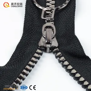 High Quality Eco-Friendly Vislon Zipper for Clothes Long Chain #3 #5 #8 Close-End Zip Colorful High Resin Plastic Zipper