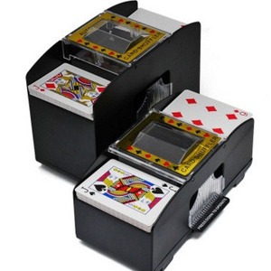 Mélangeur de cartes automatique pour 2 jeux de cartes de poker, idéal pour les soirées de jeux et les jeux à boire, fabriqué au Texas - Product Image 5